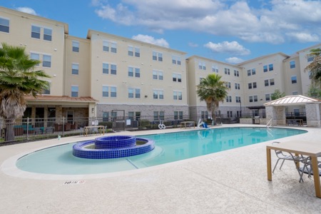 gala-texas-parkway-04-10-26-12