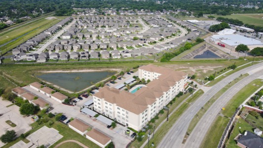 gala-texas-parkway-04-10-26-44